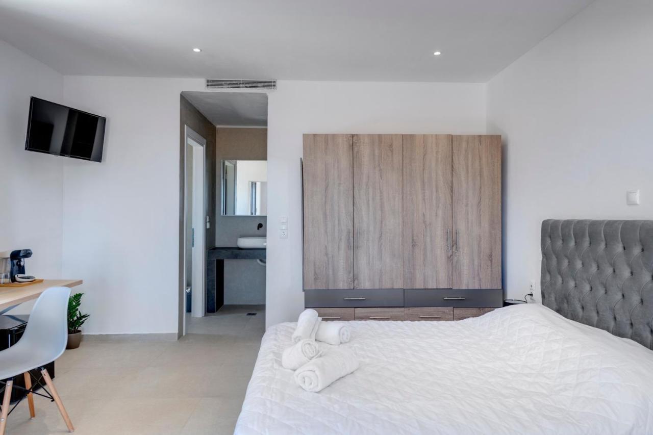 Chrysonisos Suites With Sunset & Seaviews Near Kini Exterior photo
