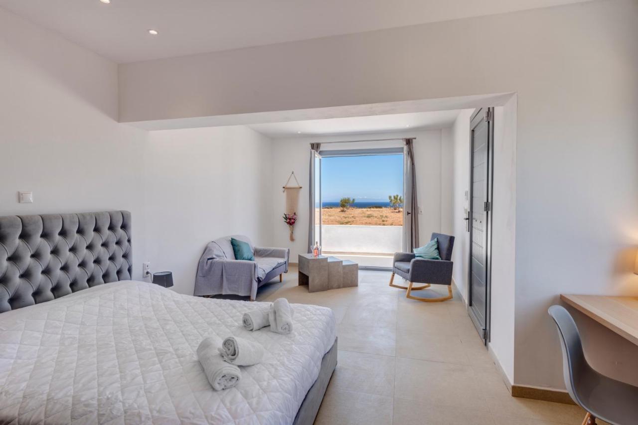 Chrysonisos Suites With Sunset & Seaviews Near Kini Exterior photo
