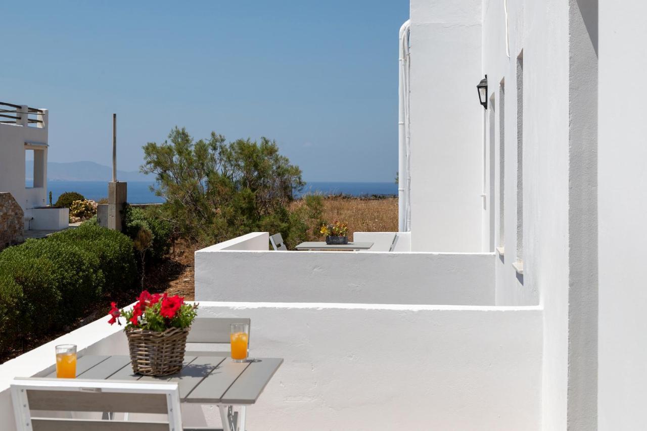 Chrysonisos Suites With Sunset & Seaviews Near Kini Exterior photo